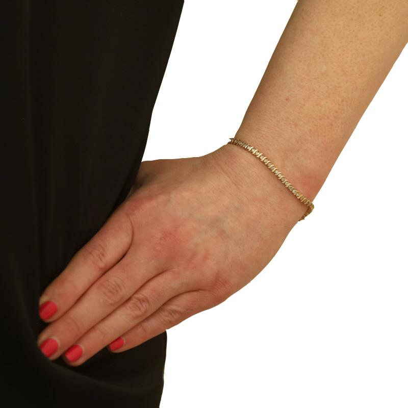 Pulsera de tenis de oro amarillo con diamantes 7