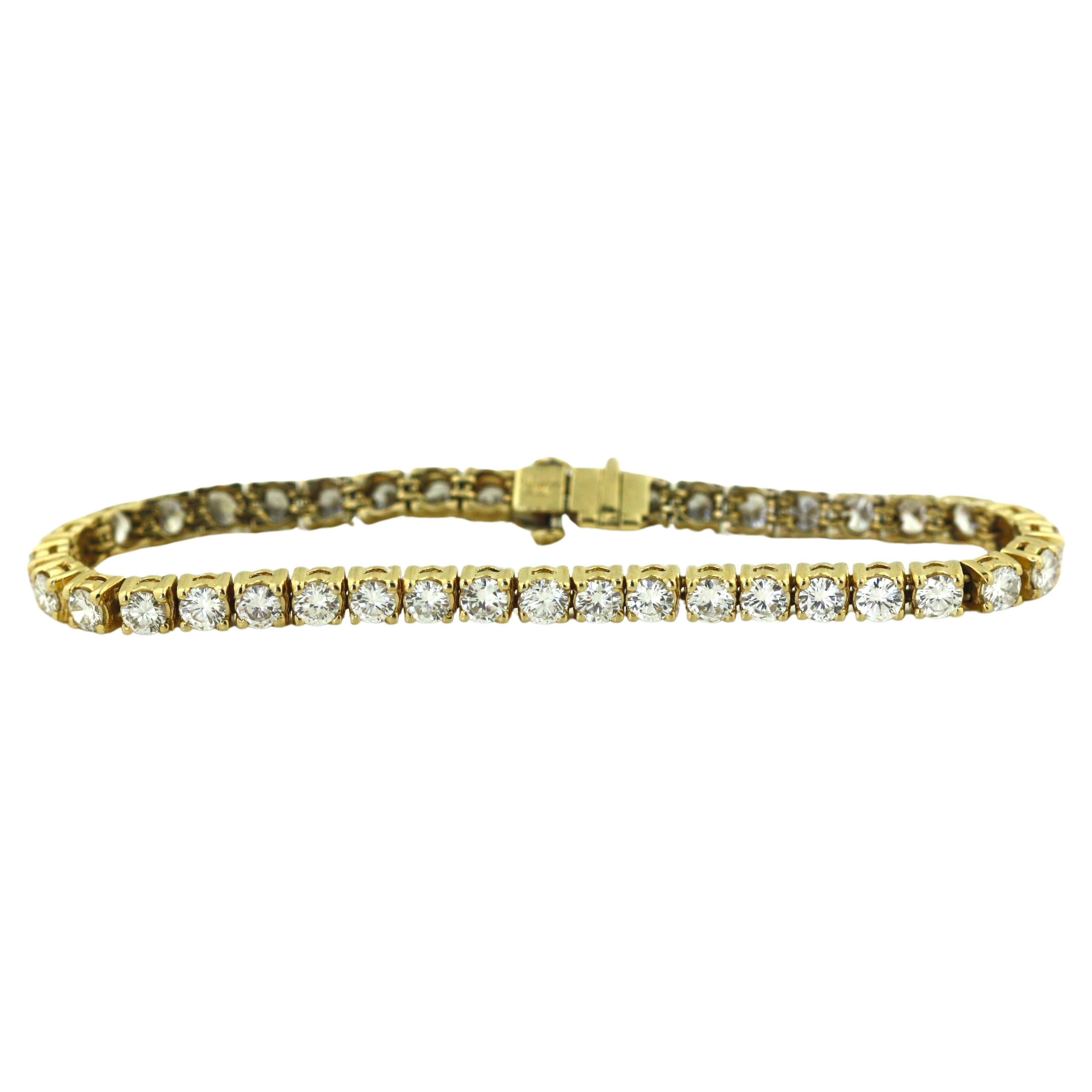  Yellow Gold Diamond Tennis Bracelet For Sale
