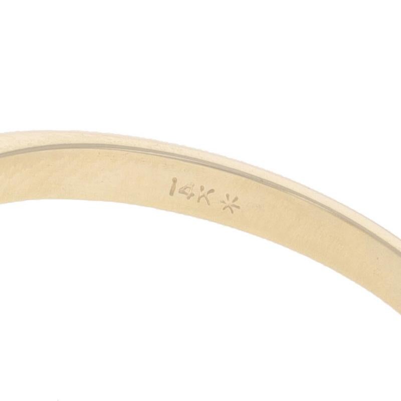 Anello Bypass con tre pietre in oro giallo - 14k Brilliante rotondo .28ctw in vendita 2