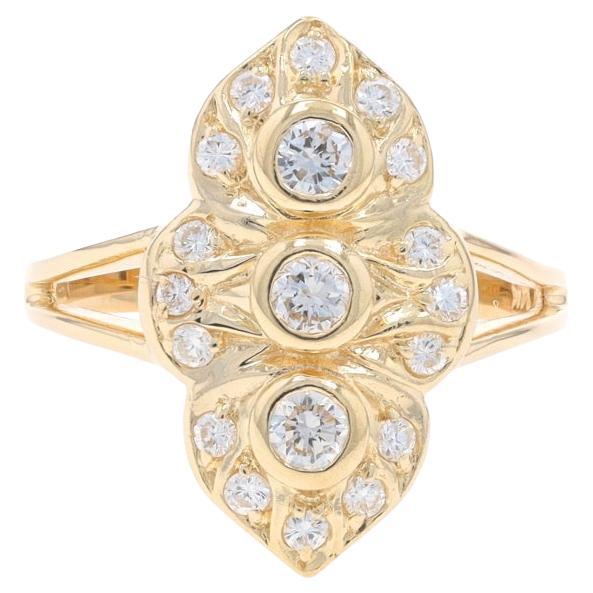 Gelbgold Diamant Drei-Stein-Cluster Halo Ring - 14k Runde Brillant .55ctw