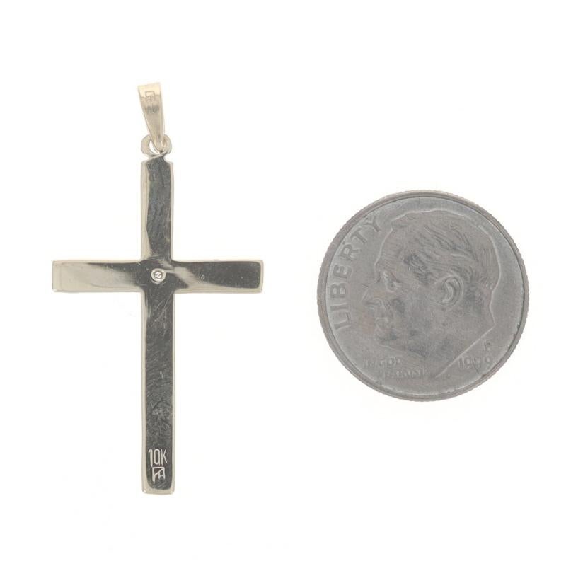 Ciondolo a croce d'epoca in oro giallo con diamante - 10k Point cut Milgrain Faith In condizioni ottime in vendita a Greensboro, NC