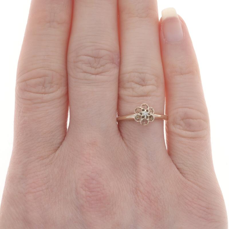 Single Cut Yellow Gold Diamond Vintage Flower Solitaire Ring 14k Single Engagement Promise For Sale