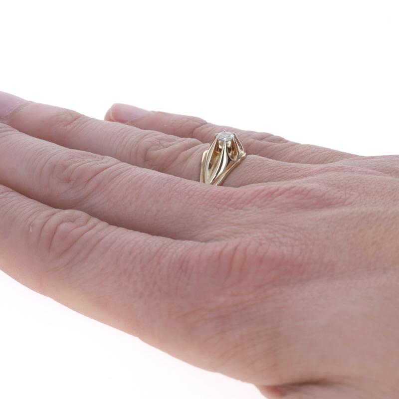 Women's Yellow Gold Diamond Vintage Men's Ring - 14k European .33ct Buttercup Solitaire For Sale