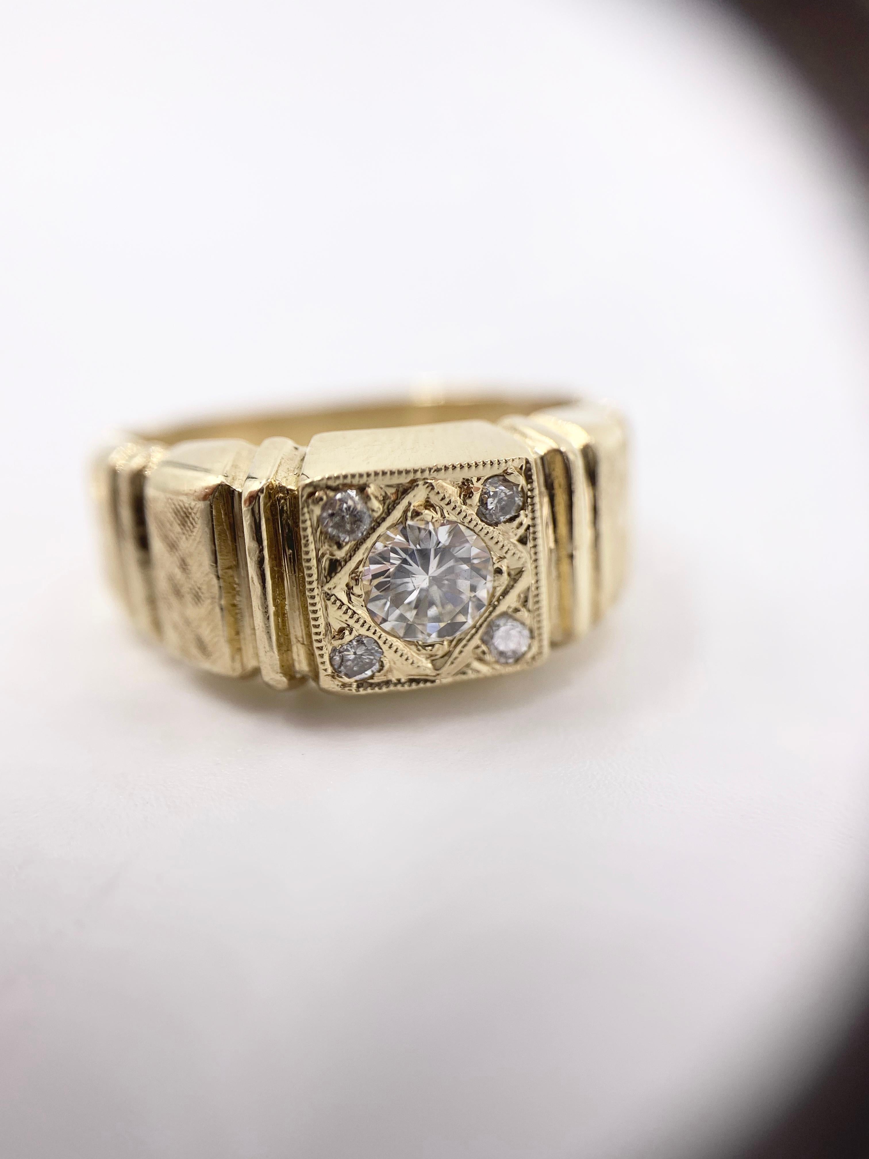 Yellow Gold Diamond Vintage Ring For Sale 4