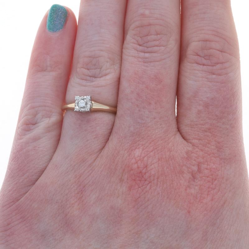De las mujeres Anillo de compromiso solitario vintage de oro amarillo con diamantes - Promesa redonda 14k en venta
