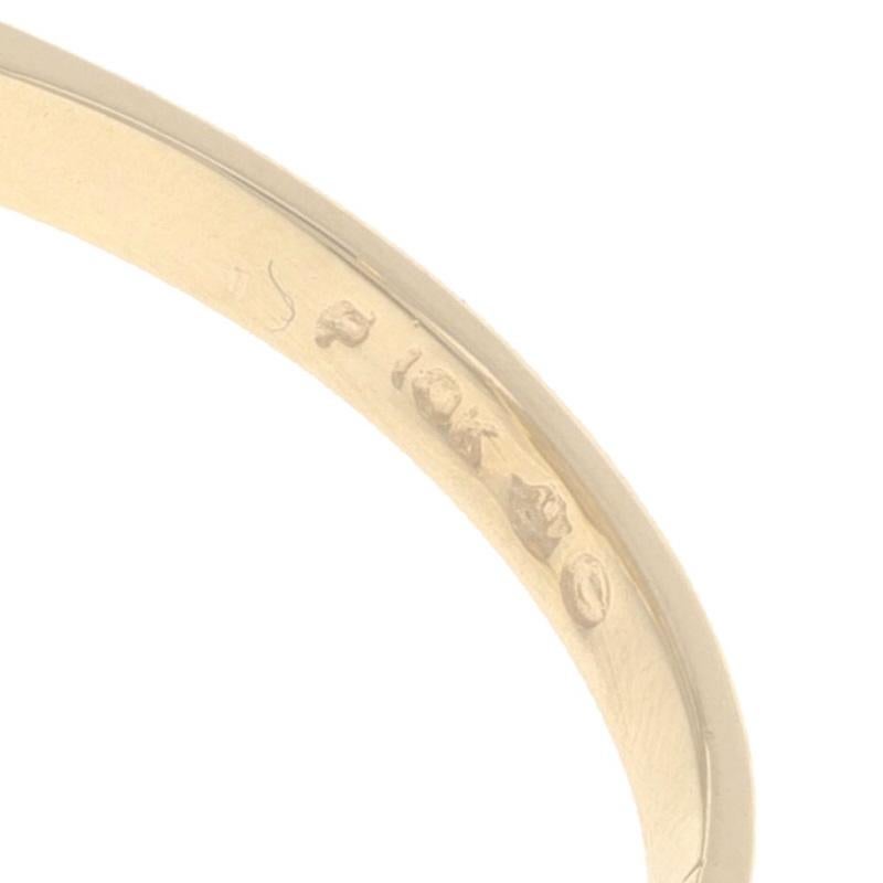 Yellow Gold Diamond Vintage Solitaire Ring 10k Round Brilliant For Sale 2