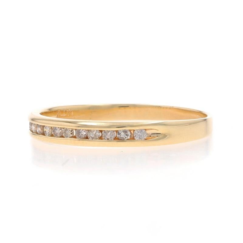 Yellow Gold Diamond Wedding Band - 10k Round Brilliant 1/4ctw Channel Set Ring In Excellent Condition In Greensboro, NC