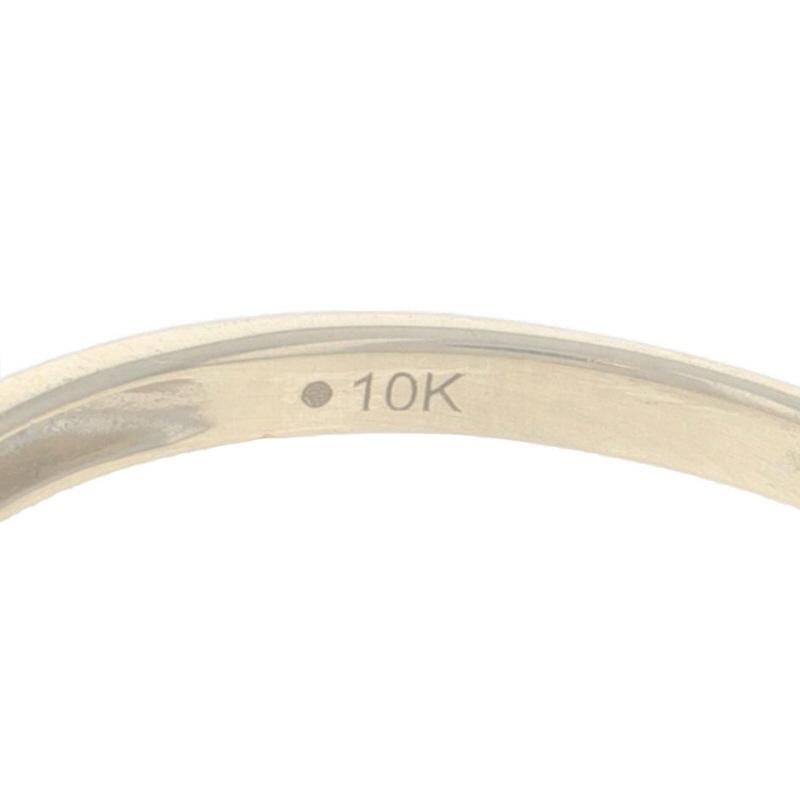 Alianza de oro amarillo con diamantes - 10k Anillo brillante redondo .18ctw en venta 2