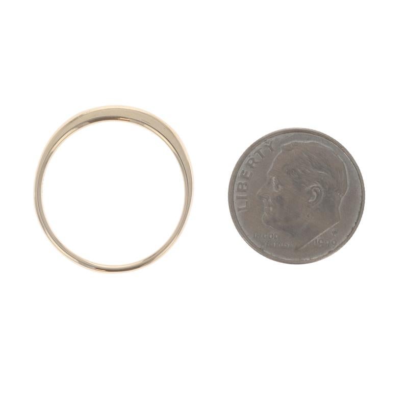 Fede nuziale in oro giallo con diamanti - Anello rotondo da 0,25 carati con cinque pietre incastonate in un canale, 14k in vendita 1