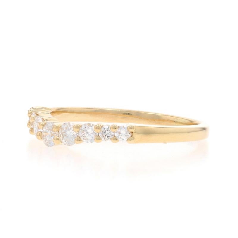 Alliance en or jaune avec diamant - 14k Round .36ctw Contoured Ring Excellent état - En vente à Greensboro, NC