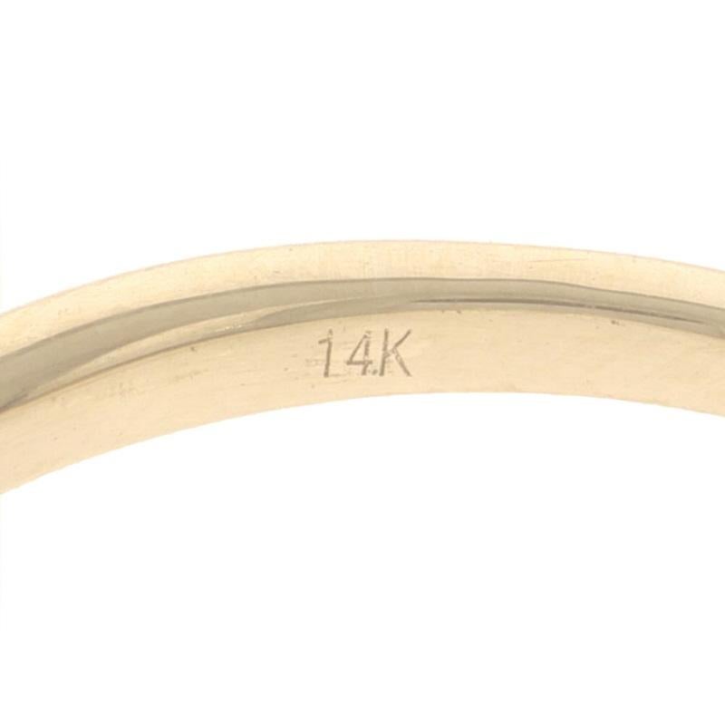 Alliance en or jaune avec diamant - 14k Round .36ctw Contoured Ring en vente 2