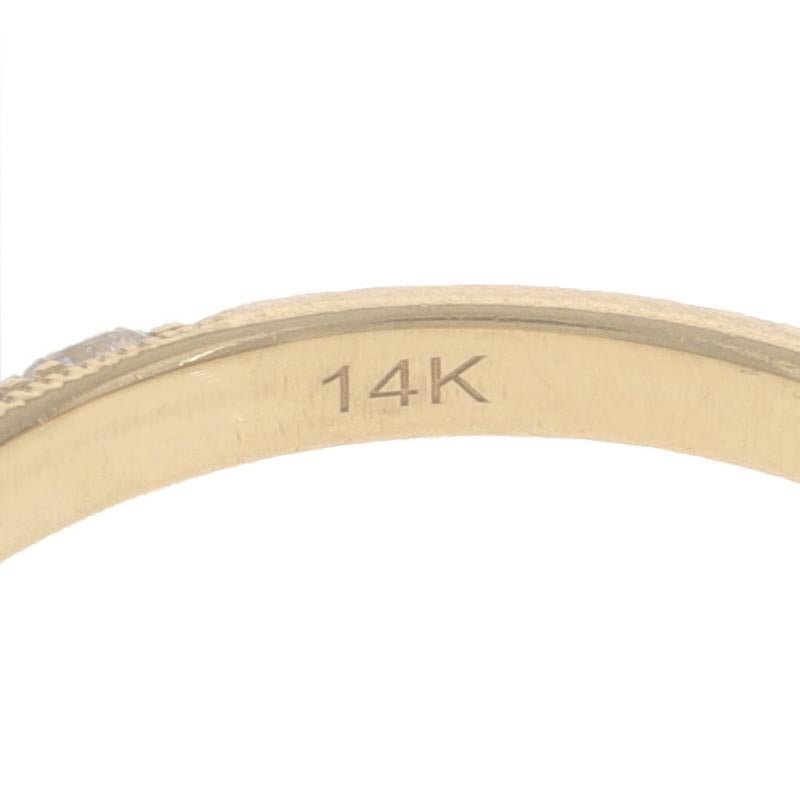 Alliance en or jaune avec diamant - 14k Round .40ctw Angled Milgrain Ring Sz 6 en vente 2