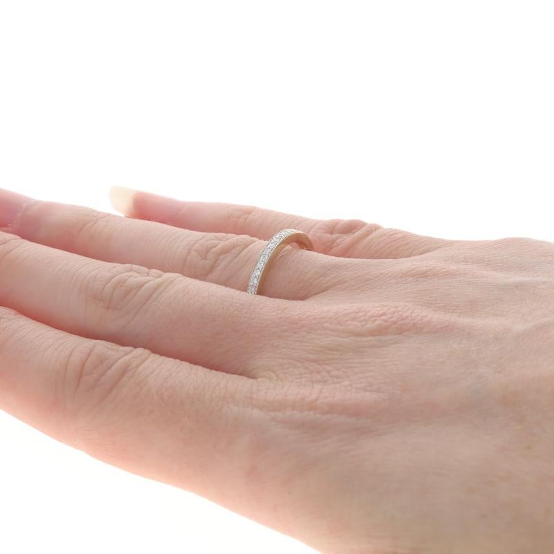 Yellow Gold Diamond Wedding Band - 14k Round Brilliant .12ctw Ring In Excellent Condition For Sale In Greensboro, NC