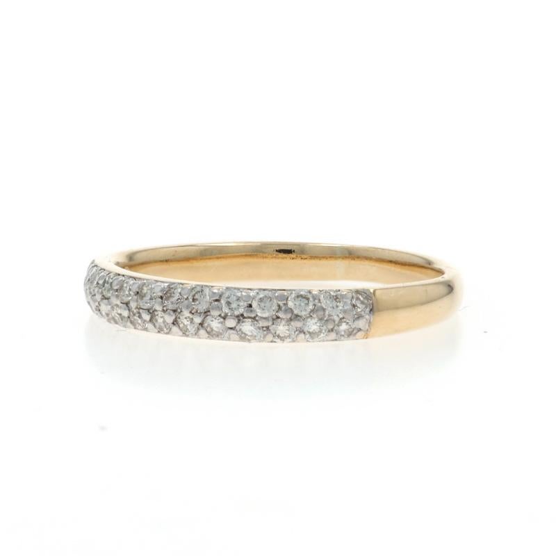 Alliance en or jaune avec diamant - 14k Round Brilliant .25ctw Ring Pave Excellent état - En vente à Greensboro, NC