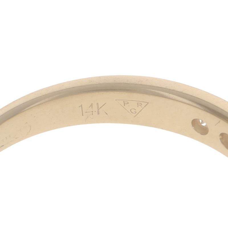 Alliance en or jaune avec diamant - 14k Bague à canaux avec diamant rond brillant de 0,47ctw en vente 2