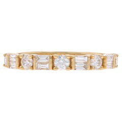 Alianza de boda de diamantes en oro amarillo - 14k Anillo redondo brillante y baguette .60ctw