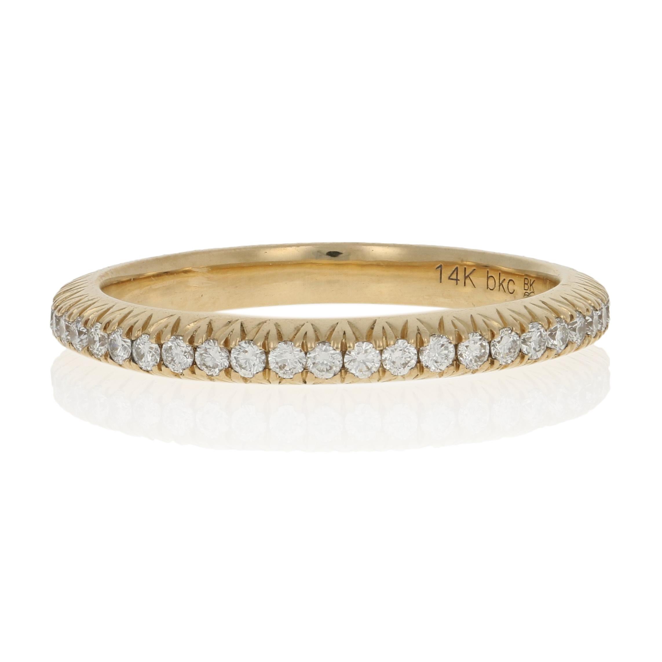 Orecchini A Goccia In Oro Bianco 14kt Con Zaffiri E 24 Diamanti (0.27 Ct, Colore G, Purezza SI)
