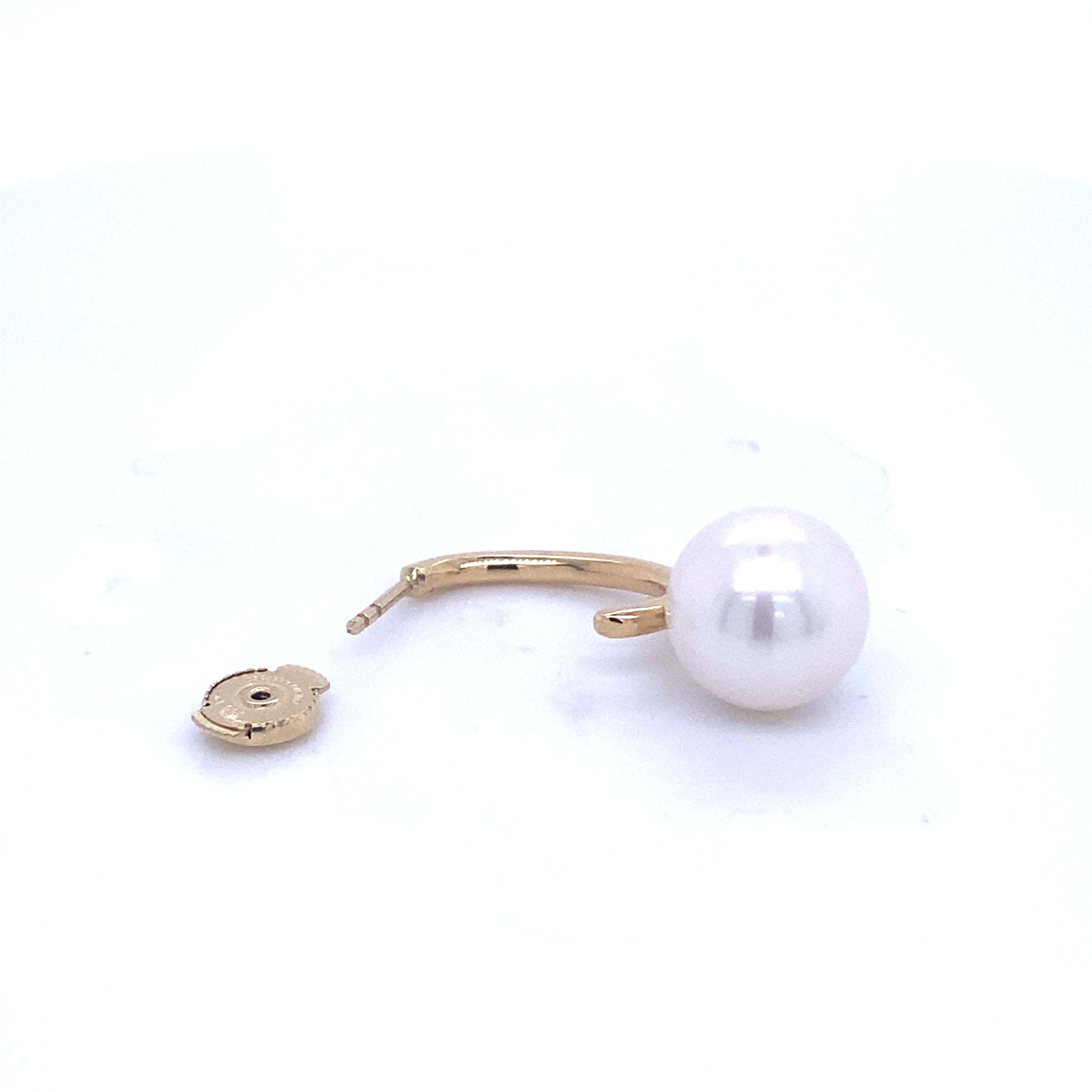 Mixed Cut Yellow Gold Earrings with Pearl and Diamonds 0.21 Carat For Sale
