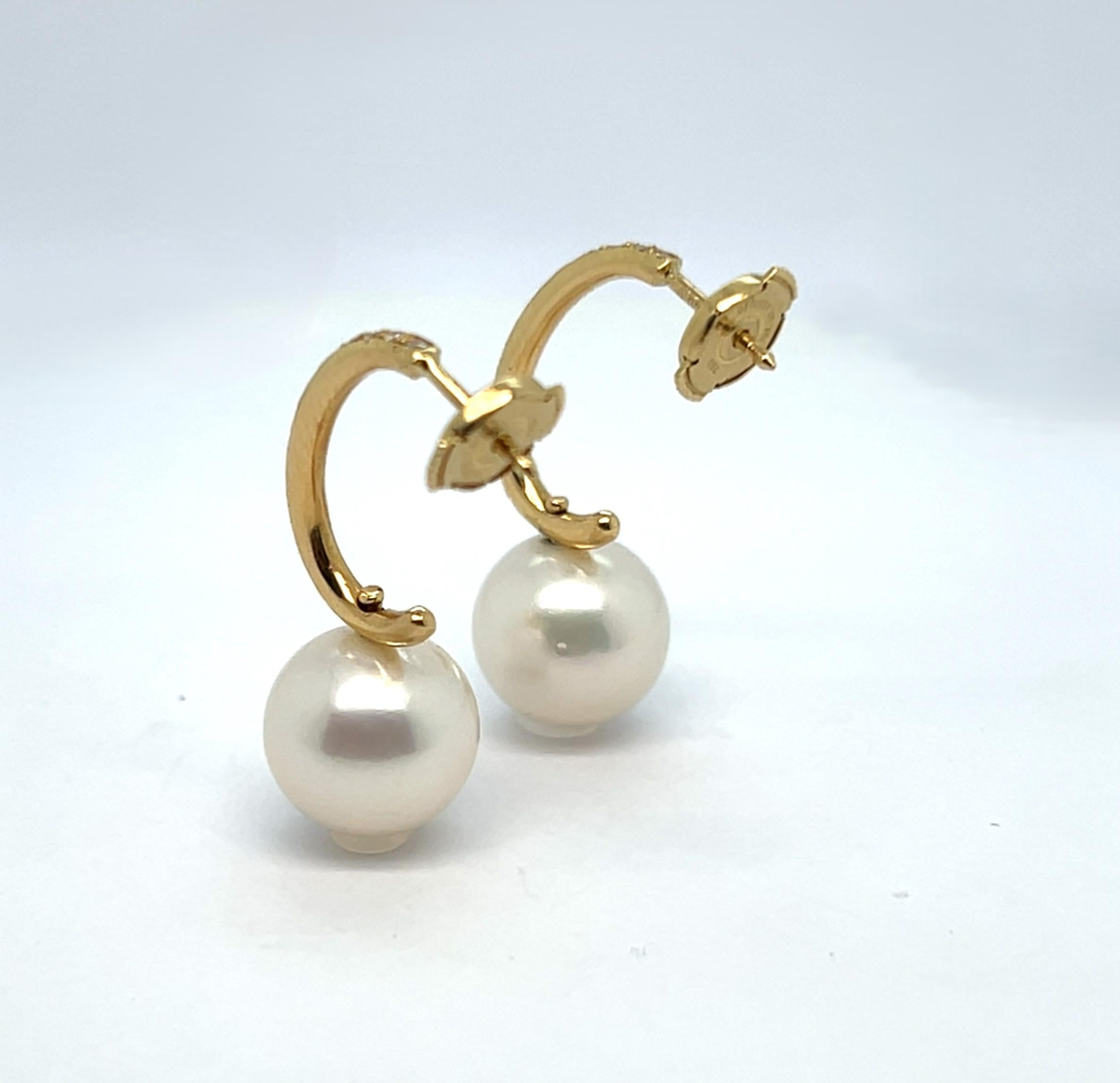 Boucles d'oreilles en or jaune avec perles et diamants 0,21 carat en vente 1
