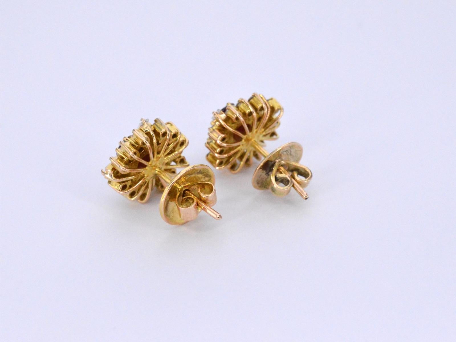 Ohrringe aus Gelbgold mit Rubin und einem Diamantenbesatz Damen