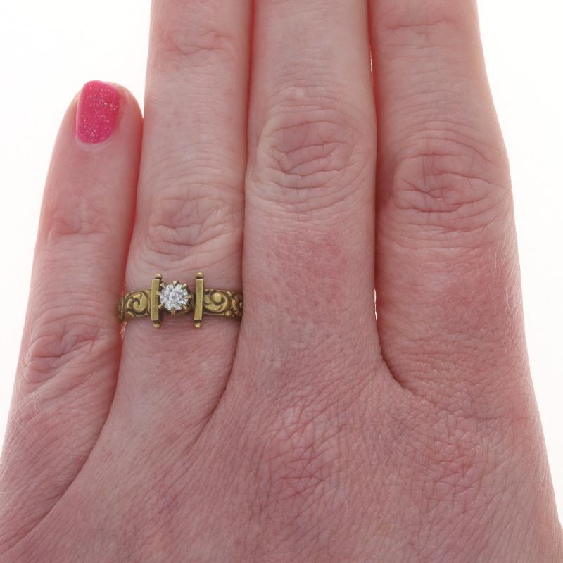 Gelbgold Edwardian Solitaire Verlobungsring -14k Old Mine .25ct Floral 6 1/2 im Zustand „Hervorragend“ im Angebot in Greensboro, NC
