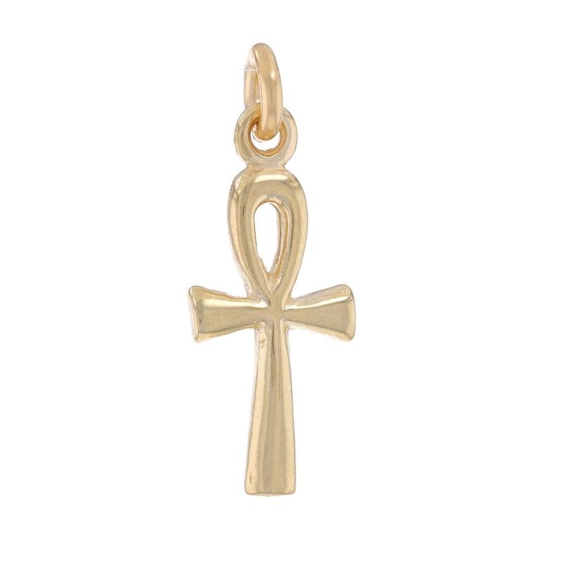 Metal Content: 14k Yellow Gold

Theme: Egyptian Ankh, Hieroglyph, Faith Life

Measurements

Tall (from stationary bail): 13/16