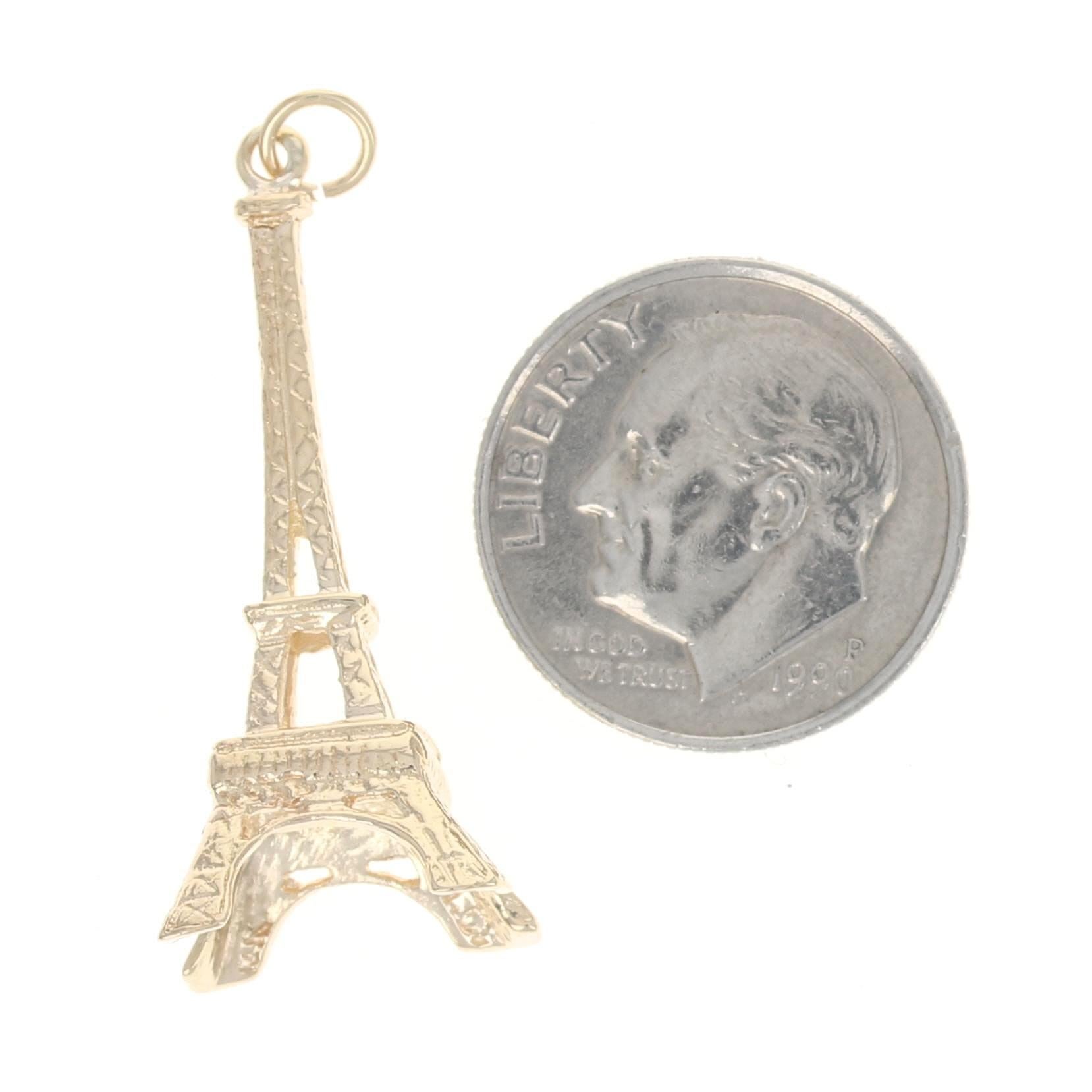 Yellow Gold Eiffel Tower Charm, 14k Paris, France Travel Souvenir Pendant In Excellent Condition In Greensboro, NC