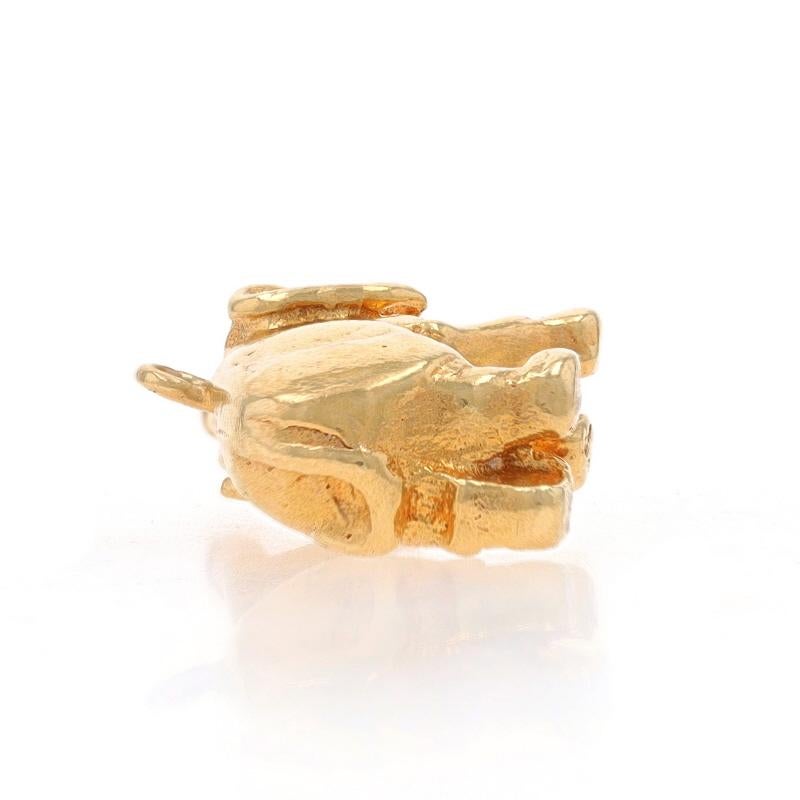 Yellow Gold Elephant Charm - 14k Walking Pachyderm In Excellent Condition For Sale In Greensboro, NC