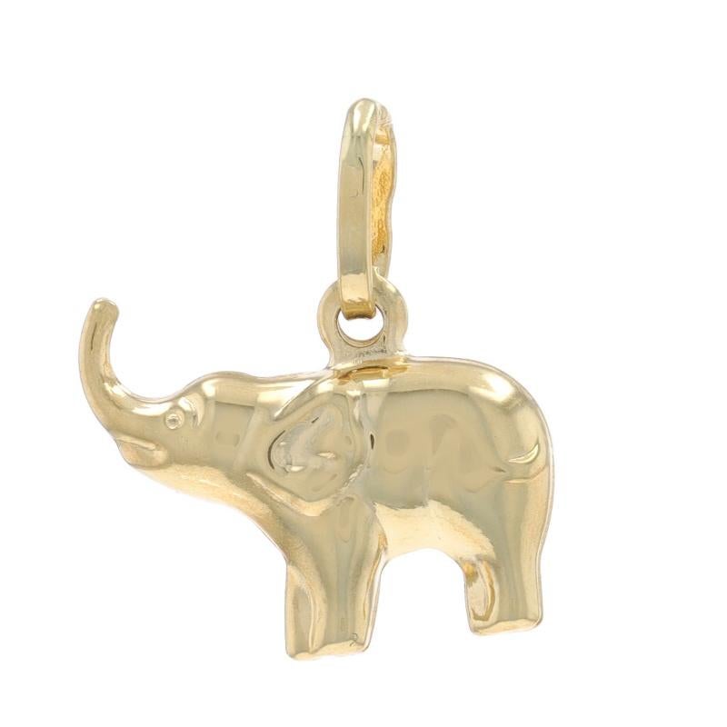 Metallgehalt: 14k Gelbgold

Thema: Elefant, Dickhäuter
Merkmale: Hohle Konstruktion

Messungen

Höhe (ab stationärem Bügel): 1/2