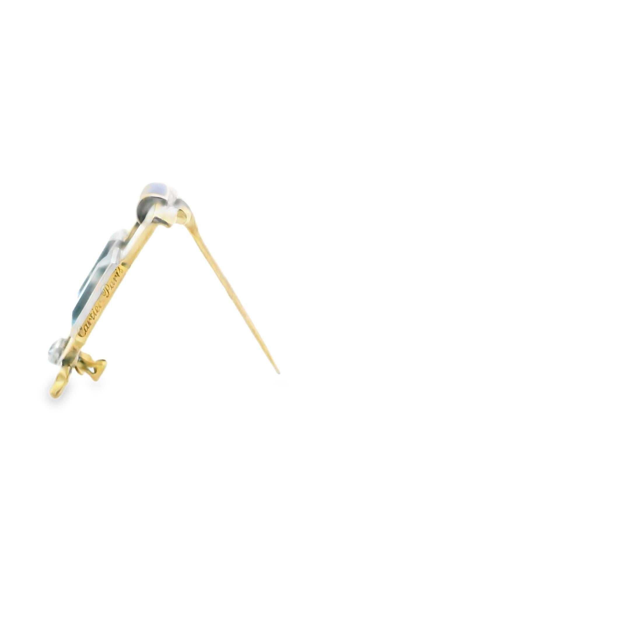 Ciondolo con smeraldo e diamante in oro giallo  Certificato SSEF

Questo squisito pendente in oro giallo mostra una combinazione mozzafiato di smeraldi e diamanti, che irradia eleganza e raffinatezza senza tempo. Il design è caratterizzato da un