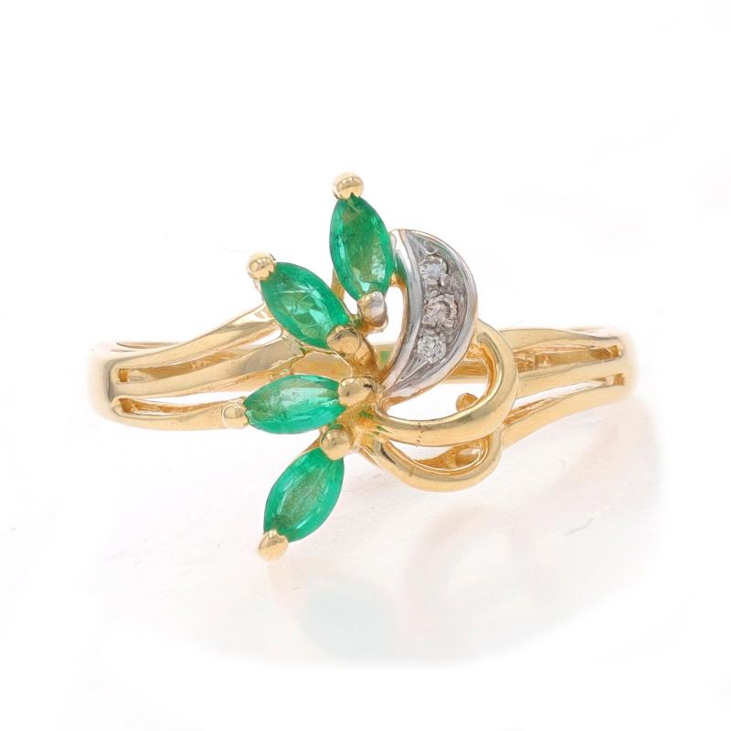 Gelbgold Smaragd-Diamant-Cluster- Bypass-Ring - 14k Marquise .38ctw