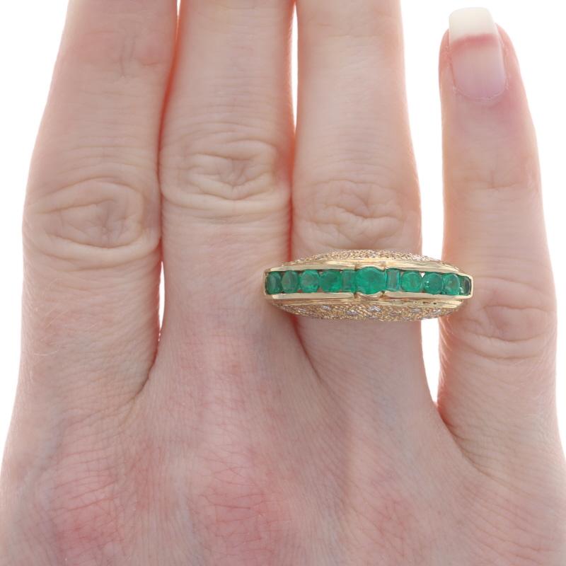 Round Cut Yellow Gold Emerald Diamond Dome Band - 18k Round & Emerald 1.78ctw Stripe Ring For Sale