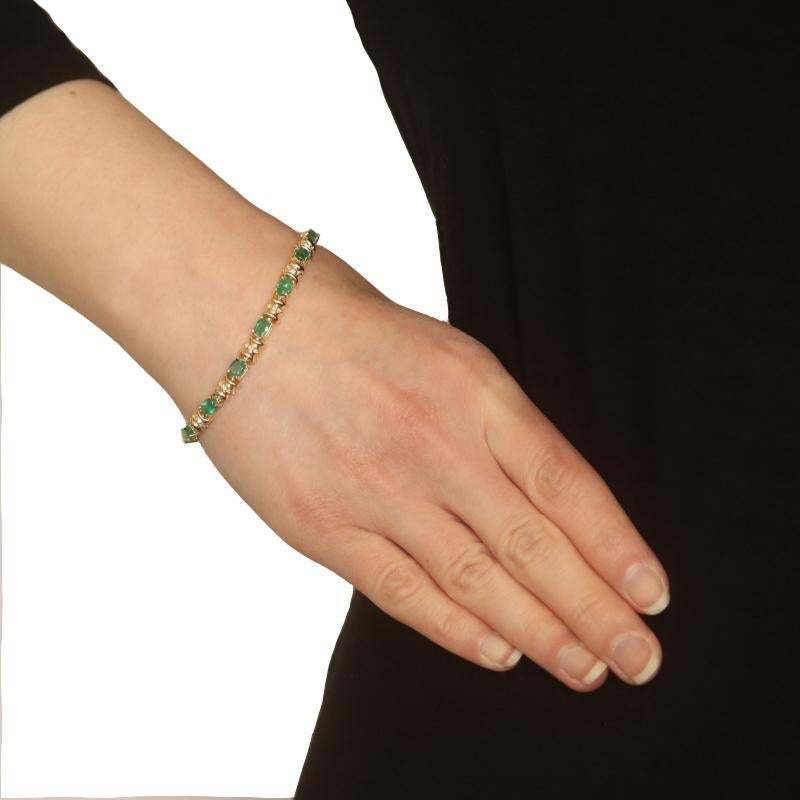 Oval Cut Yellow Gold Emerald & Diamond Link Bracelet 6 3/4
