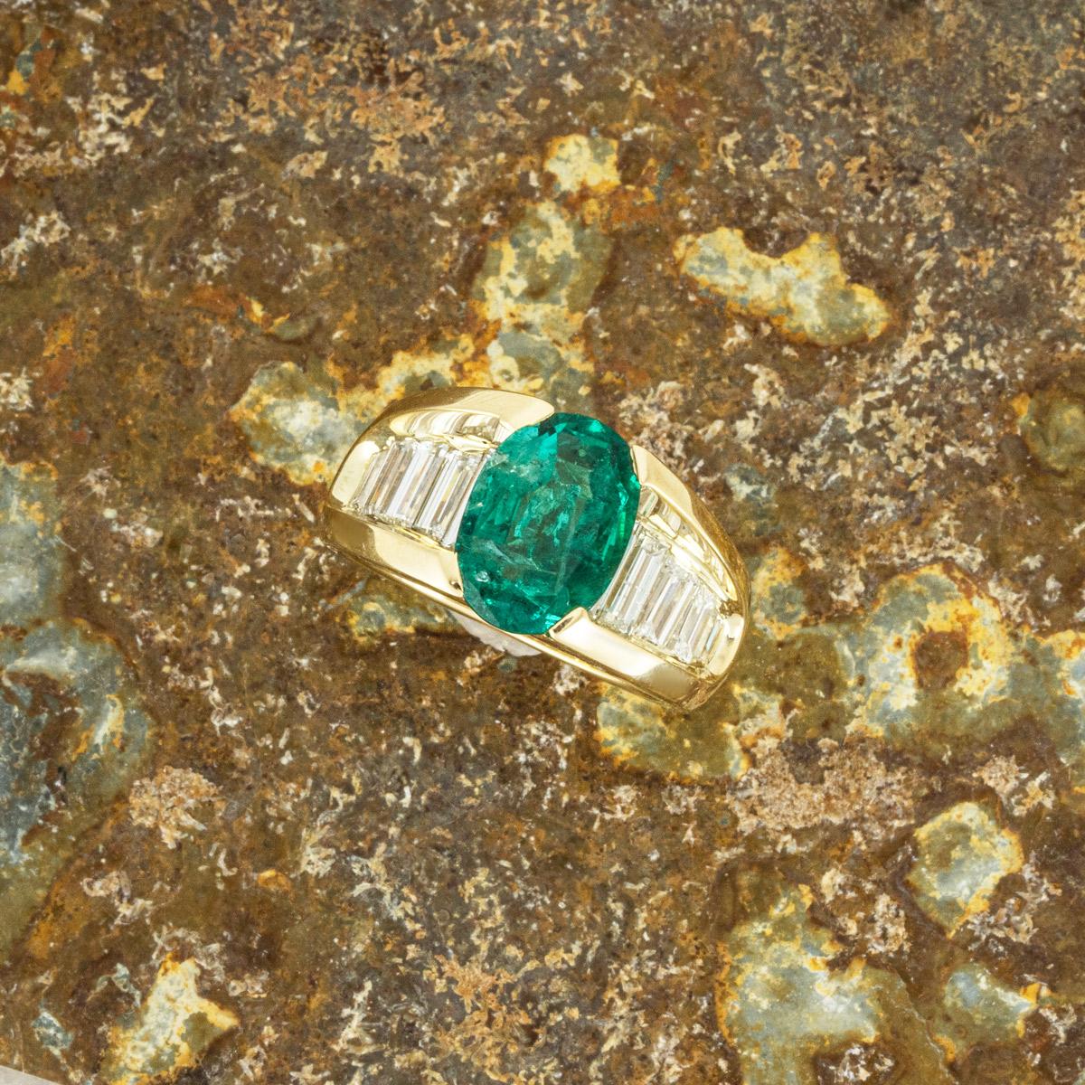 Yellow Gold Emerald & Diamond Ring 2.25ct 2