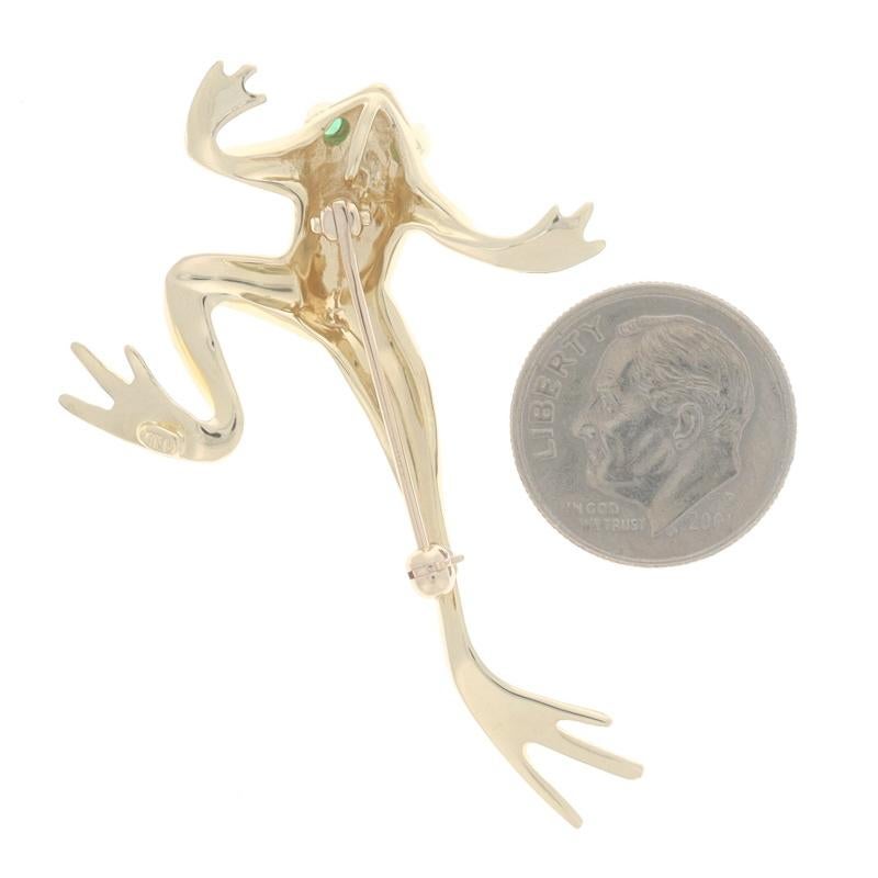 Round Cut Yellow Gold Emerald Frog Brooch - 14k Round .10ctw Amphibian Pin For Sale