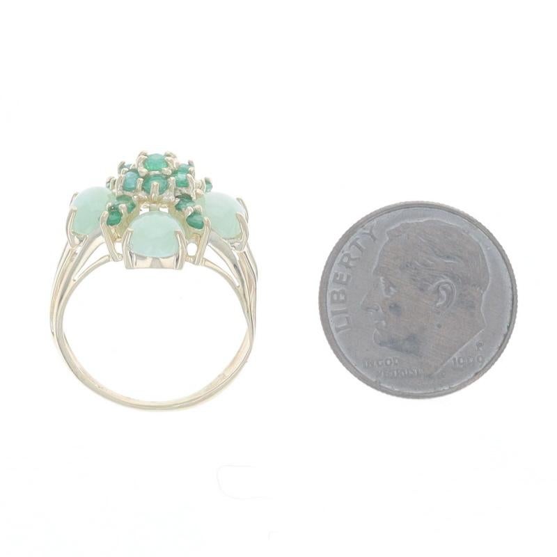 Gelbgold Smaragd Jadeit Cluster Cockail Ring 14k Rund 3,72ctw Floral Burst Damen im Angebot