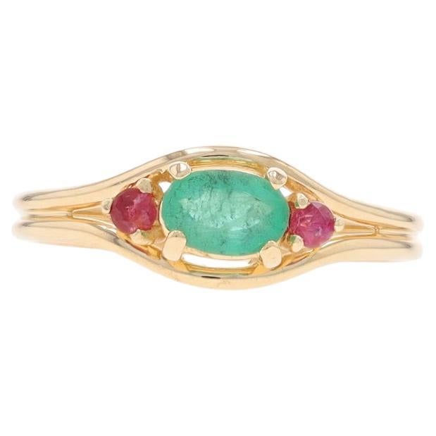 Yellow Gold Emerald & Ruby Ring - 14k Oval .39ctw