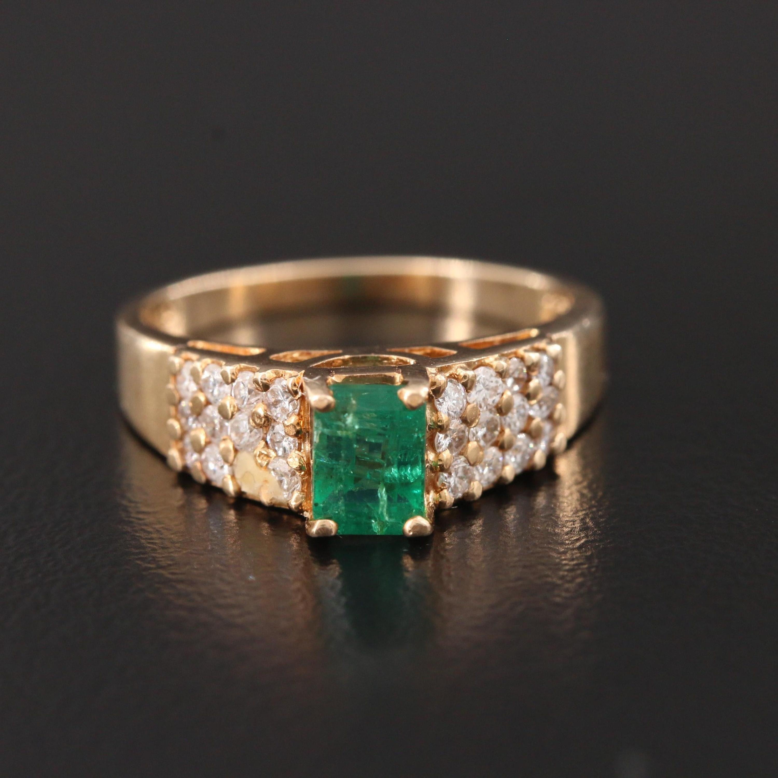 For Sale:  Yellow Gold Emerald Wedding Ring for Him, Men's Emerald Diamond Engagement Ring 5