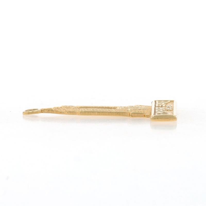 Yellow Gold Empire State Building Charm - 14k New York City NYC Souvenir In Excellent Condition For Sale In Greensboro, NC