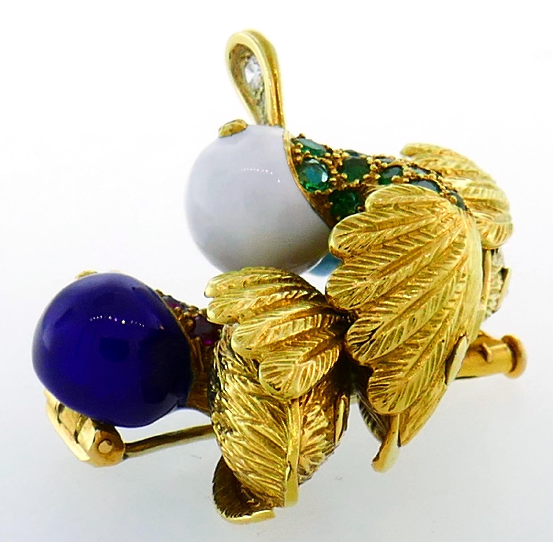 French Vintage Brooch 18k Gold Enamel Gems Duck Pin Clip Estate Jewelry In Excellent Condition For Sale In Beverly Hills, CA