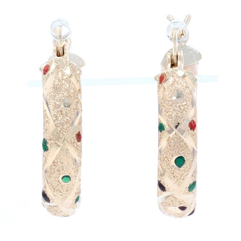 Metallgehalt: 14k Gelbgold

MATERIAL Informationen:
Emaille
Farben: Rot, Grün & Lila

Stil: Hoop
Verschlusstyp: Schnappverschlüsse
Thema: Polka Dot
Merkmale: Geätzter Sternenstaub

Abmessungen: 
Hoch: 27/32