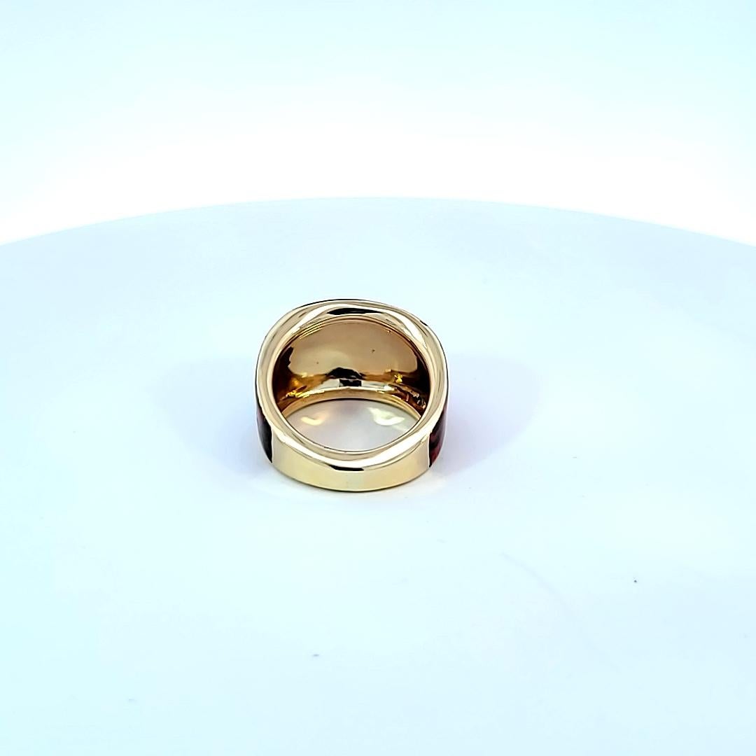 Women's or Men's Yellow Gold Enamel Ring For Sale