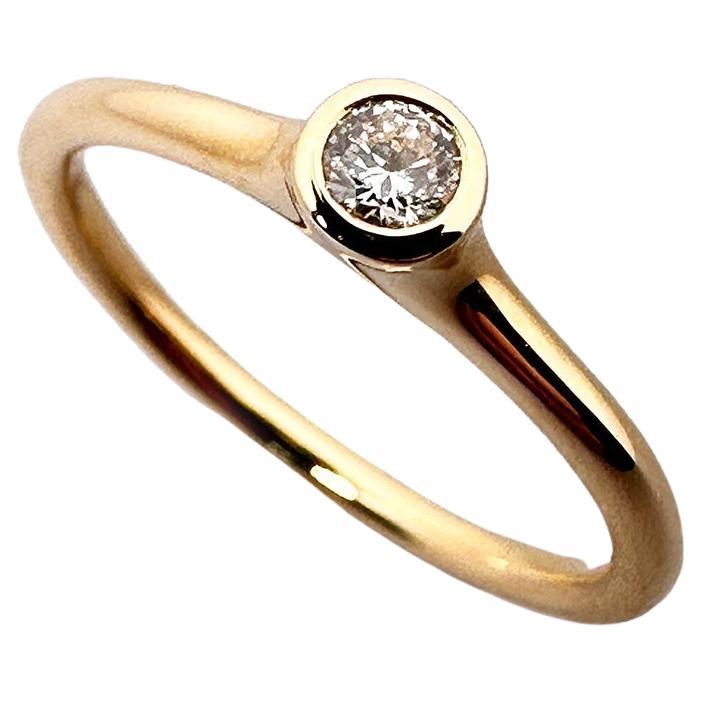Yellow Gold Engagement Ring with Brilliant Cut Diamond Fvs 0.11 ct For Sale