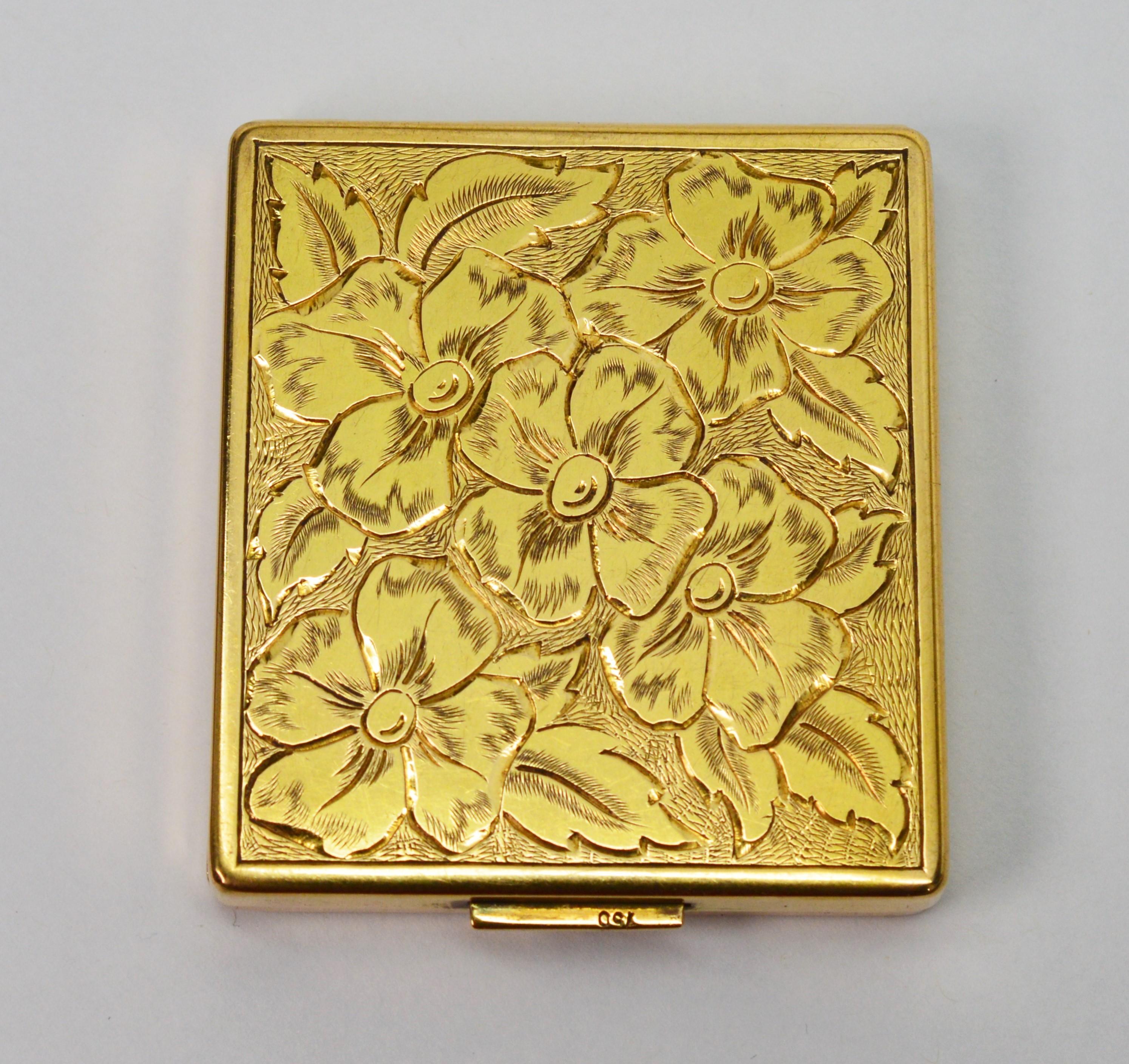 For her, a romantic fine ladies eighteen karat 18K yellow gold compact with mirror, circa 1950. Hand engraved on top and bottom cover and personalized RC. The interior is in fabulous shape and dated 