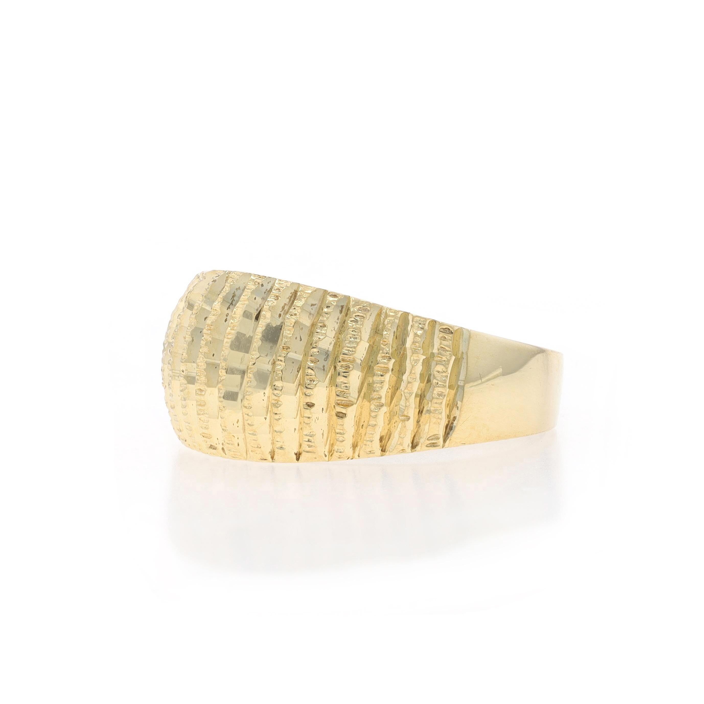 Gelbgold geätzte Dome Aussage Band - 14k gerippte Streifen Ring Damen