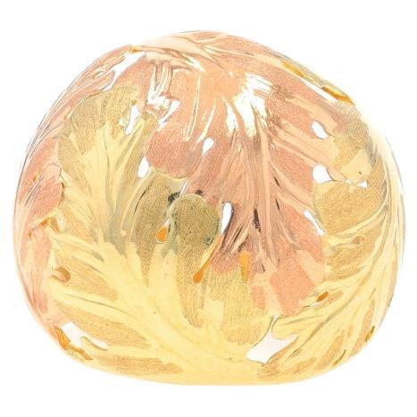 Anneau en or jaune avec dôme en forme de feuille de chêne - 18k Nature Ring Italy en vente