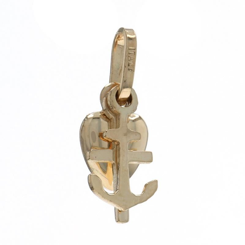 Charm en or jaune pour la foi, l'espoir et l'amour - Cadeau Croix, Ancre et Coeur 14k Excellent état - En vente à Greensboro, NC