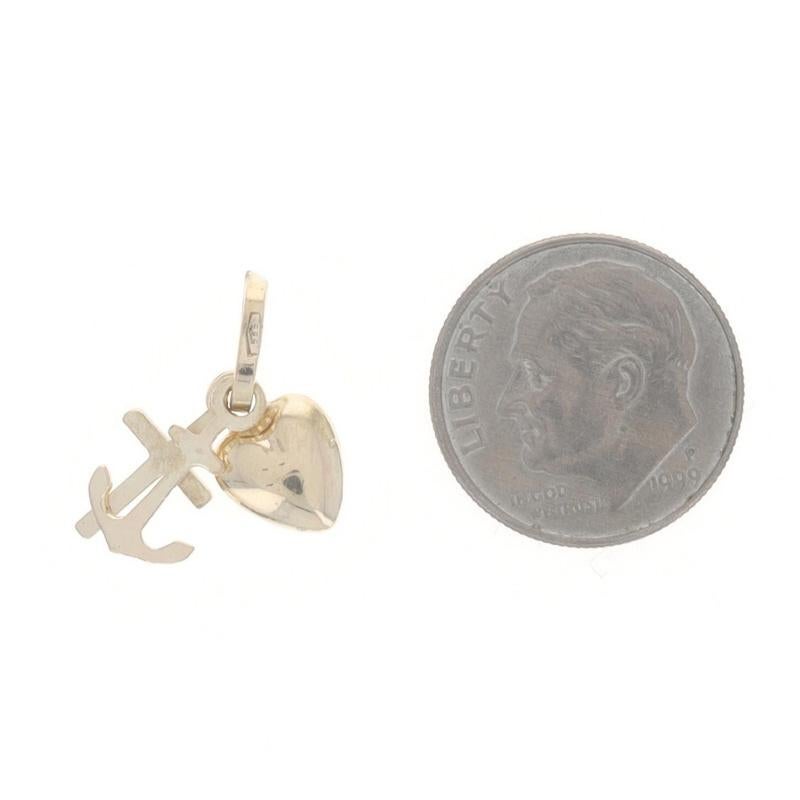 Charm en or jaune pour la foi, l'espoir et l'amour - Cadeau Croix, Ancre et Coeur 14k en vente 2