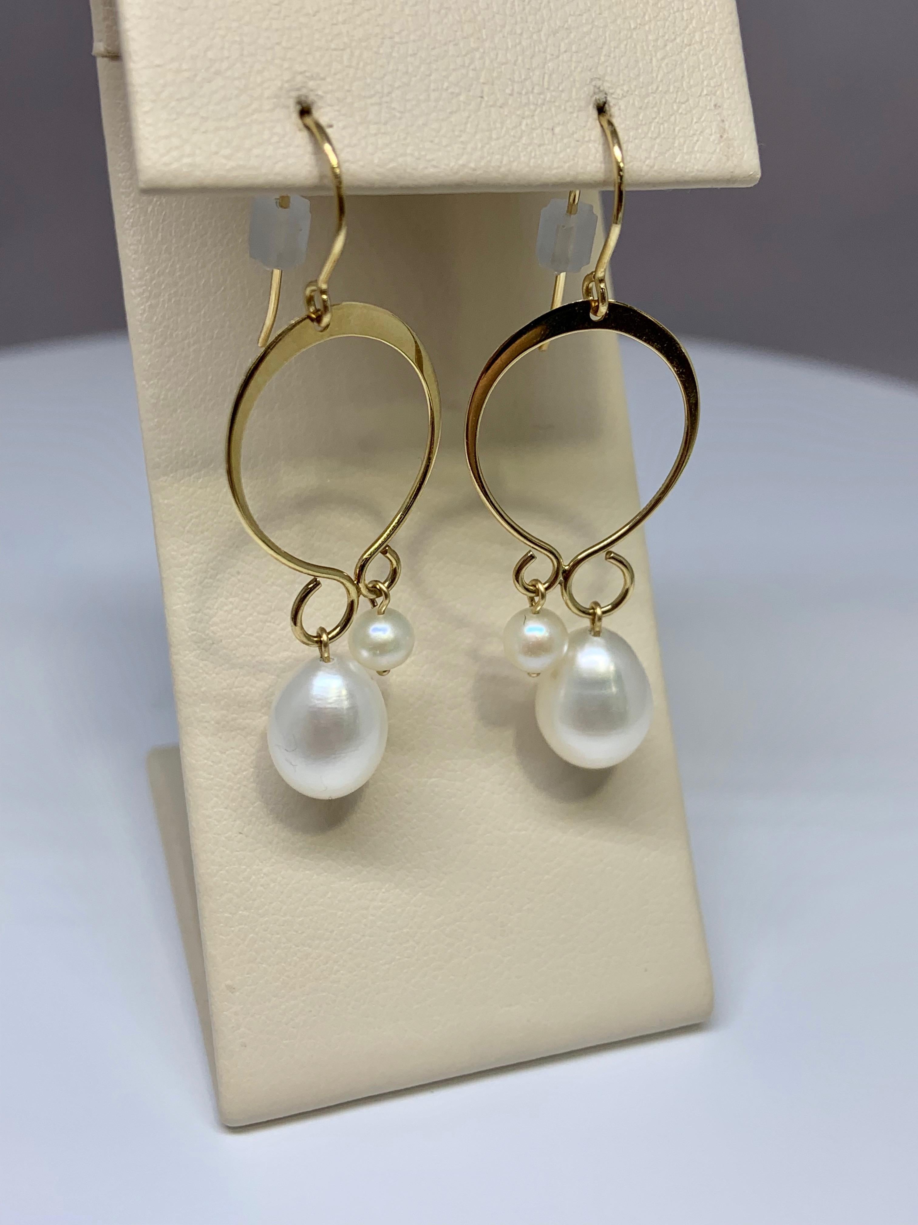 Women's or Men's Yellow Gold Fancy Staggered Pearl Drop Earrings