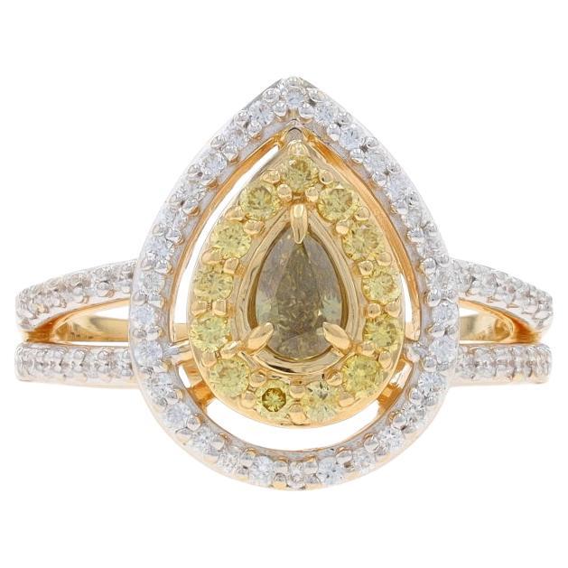 Bague double halo en or jaune avec diamant jaune fantaisie - 14k .72ctw en vente